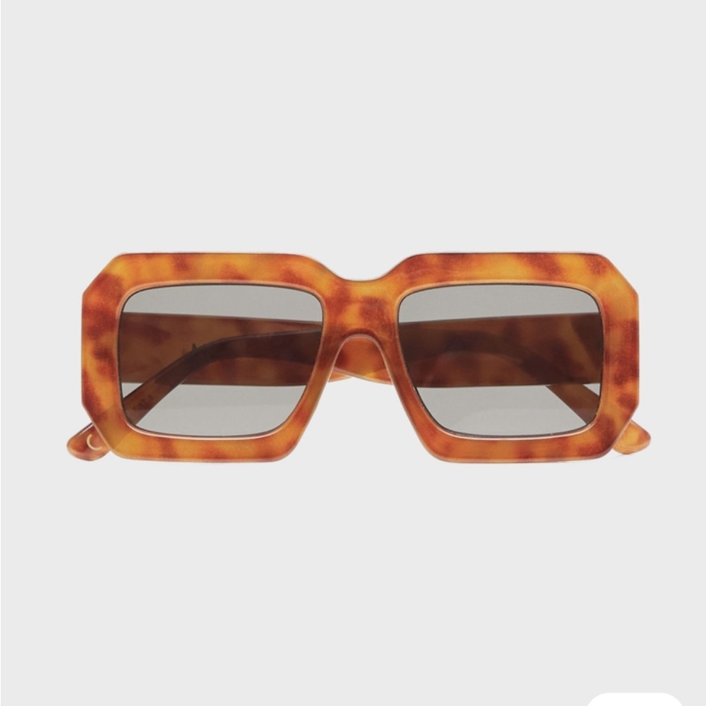 NWT Mango Lola sunglasses